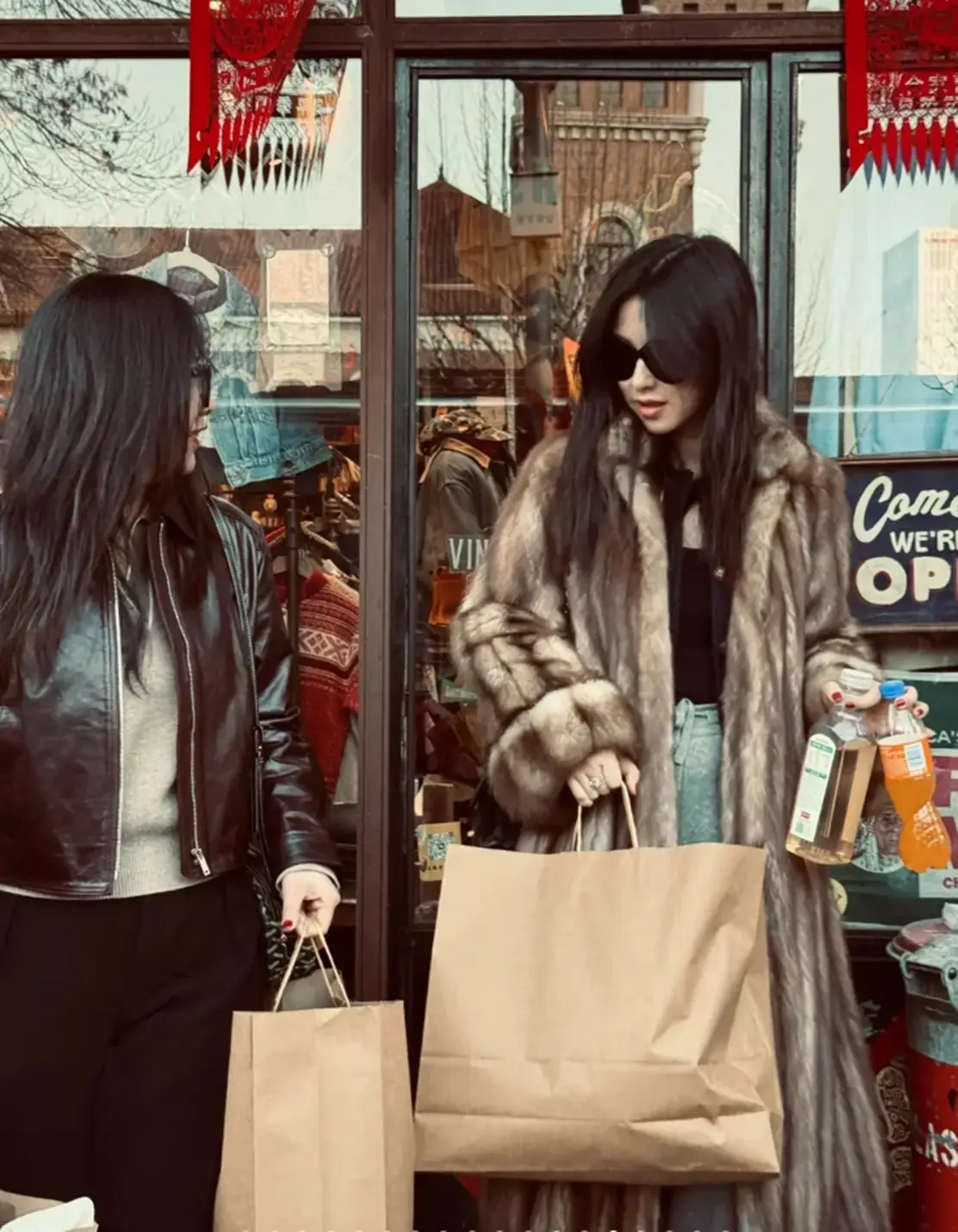 _回去看奶奶带什么东西_回家探望奶奶给多少钱