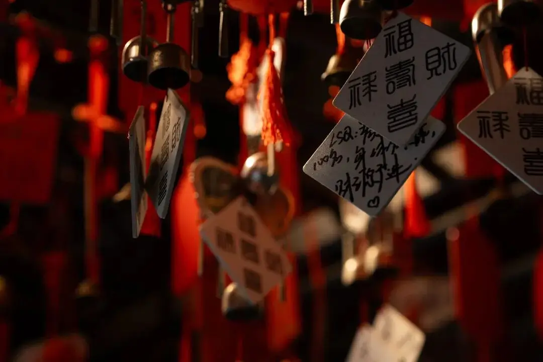 假期的尾巴还是要抓一下__抓住假期的尾巴的说说