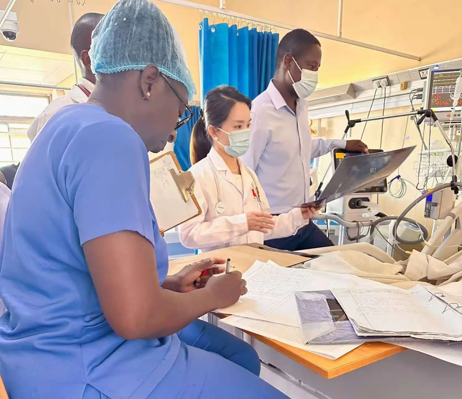 新春走基层｜中国援非医疗队：绵延在非洲的大爱与担当