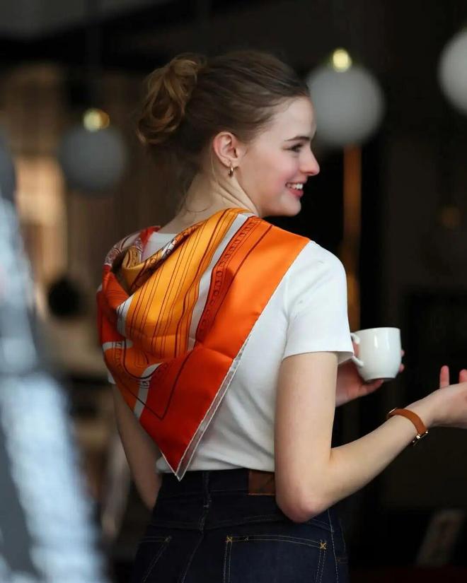 谷爱凌重伤后摘银,31岁水管工首登冬奥,她们穿的也很精彩!__谷爱凌重伤后摘银,31岁水管工首登冬奥,她们穿的也很精彩!