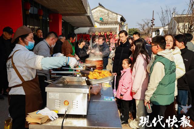 新年古镇_古镇春节活动策划_