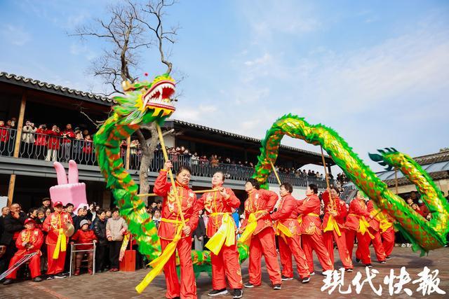 新年古镇__古镇春节活动策划