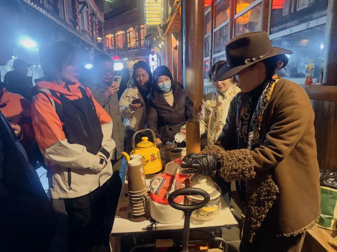 _烟火气息十足是啥意思_烟火气十足的意思