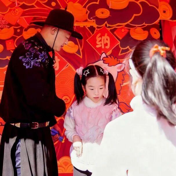 圆满收官!横沙马年新春集市,智能与古风共绘岛上年味新篇章__圆满收官!横沙马年新春集市,智能与古风共绘岛上年味新篇章