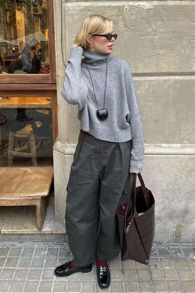 小黑鞋的搭配_小黑鞋搭配什么裤子夏天_