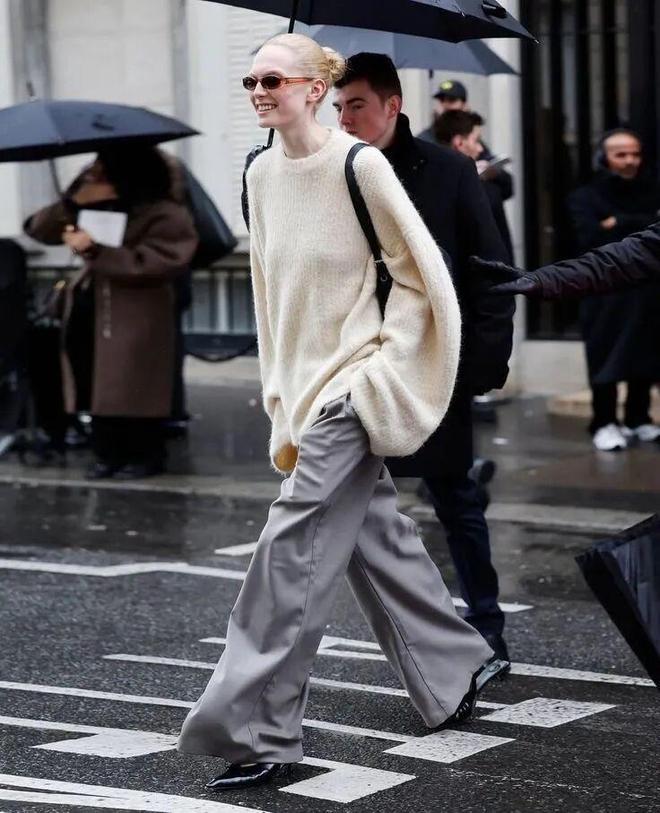 _小黑鞋搭配什么裤子夏天_小黑鞋的搭配