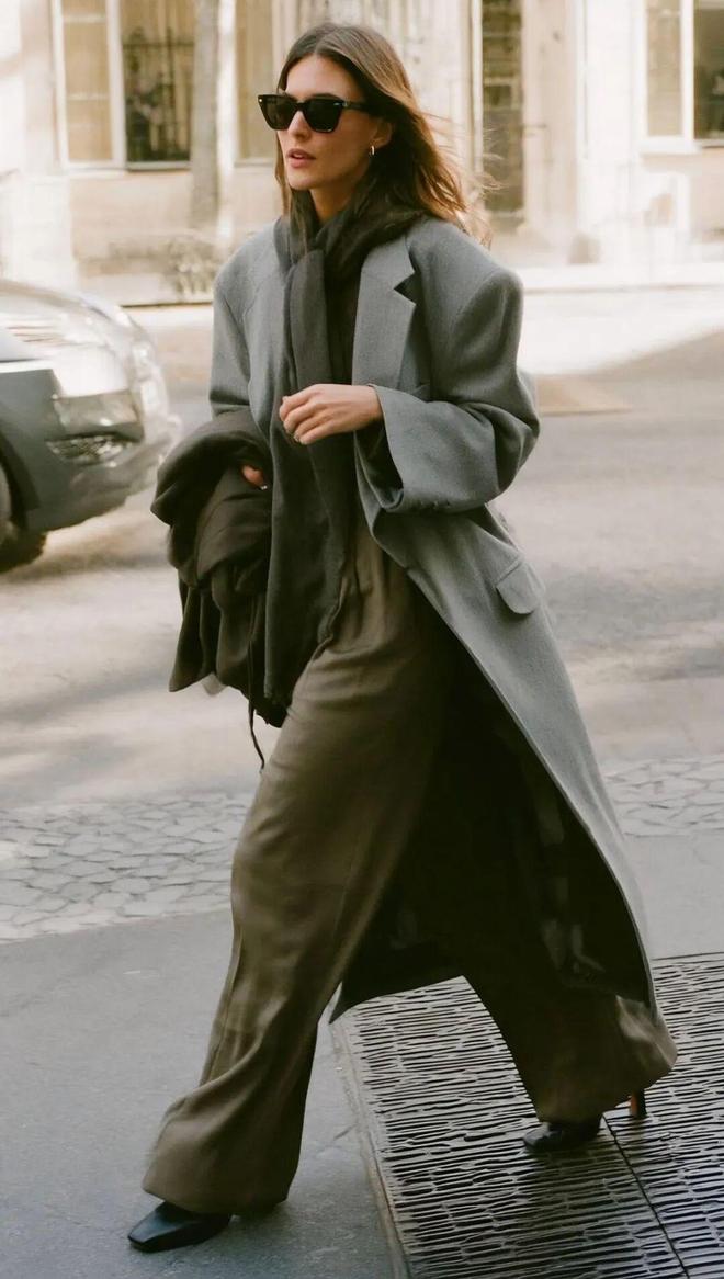 小黑鞋搭配什么裤子夏天__小黑鞋的搭配