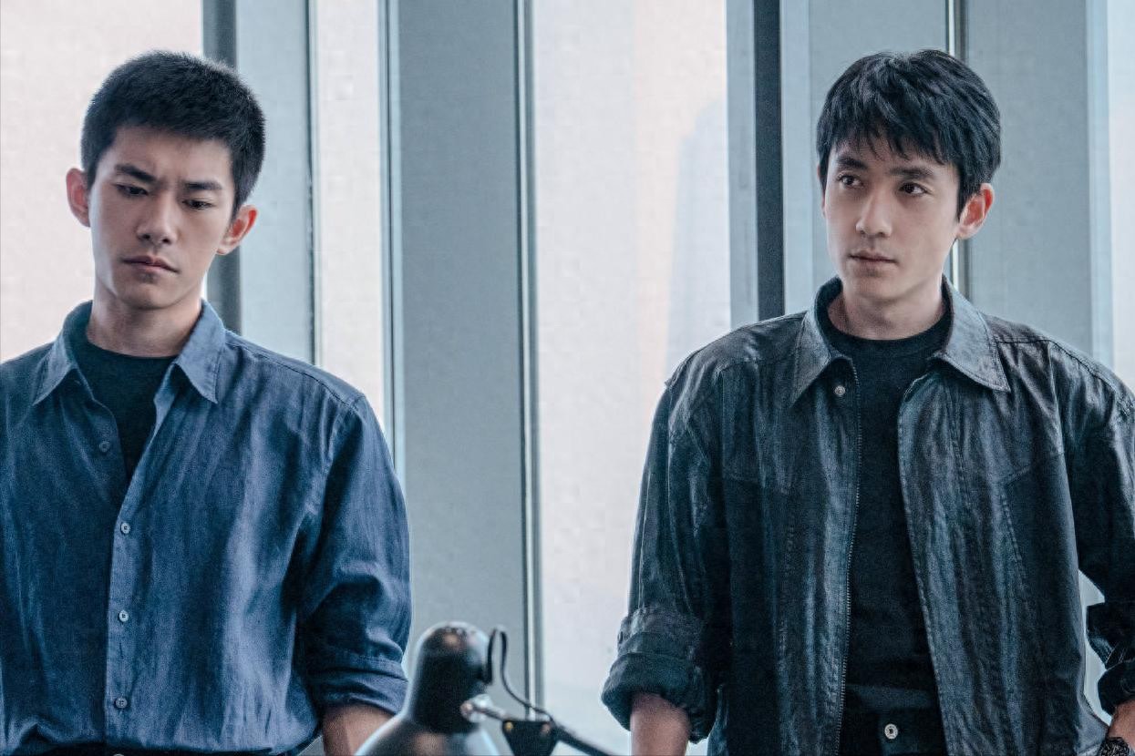 破25亿！张艺谋甘拜下风，吴京也拦不住，春节档