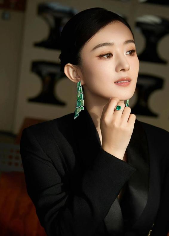 _赵丽颖离婚后高调_赵丽颖离婚后首露面