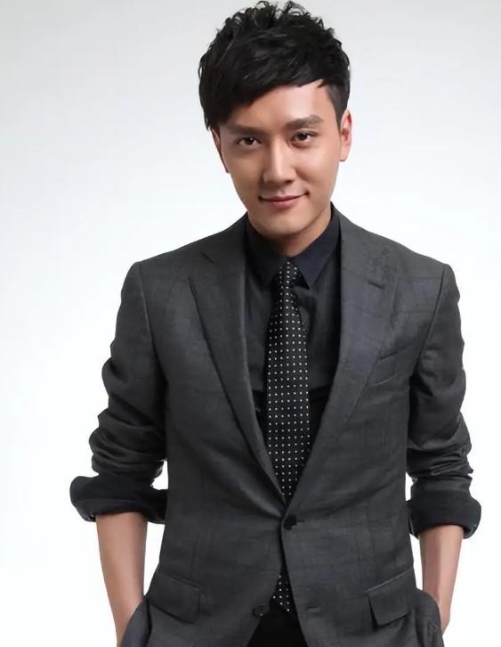 赵丽颖离婚后首露面__赵丽颖离婚后高调