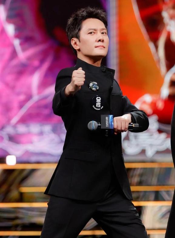 _赵丽颖离婚后首露面_赵丽颖离婚后高调