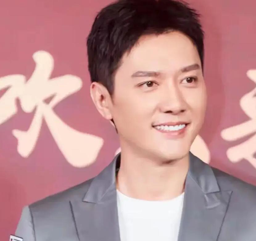 _赵丽颖离婚后高调_赵丽颖离婚后首露面