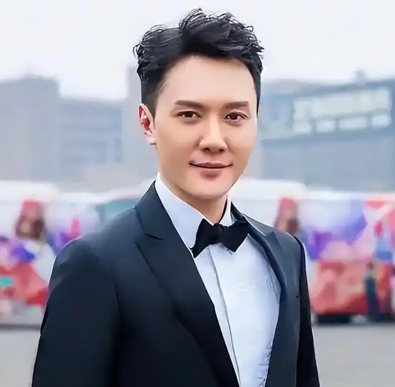 _赵丽颖离婚后首露面_赵丽颖离婚后高调