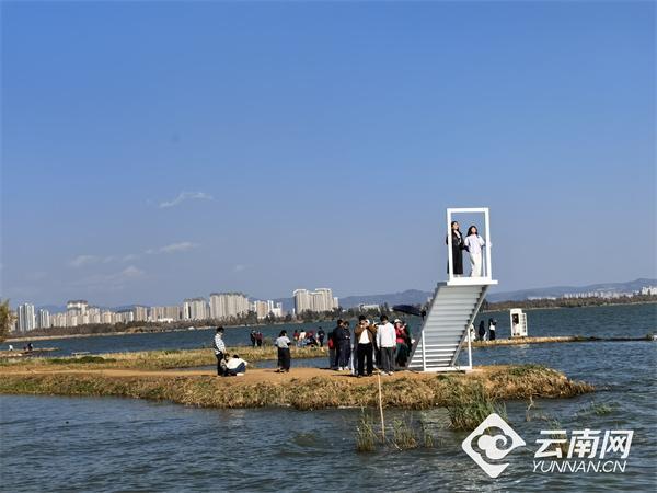 云南昆明日落时间几点_昆明日落日出_