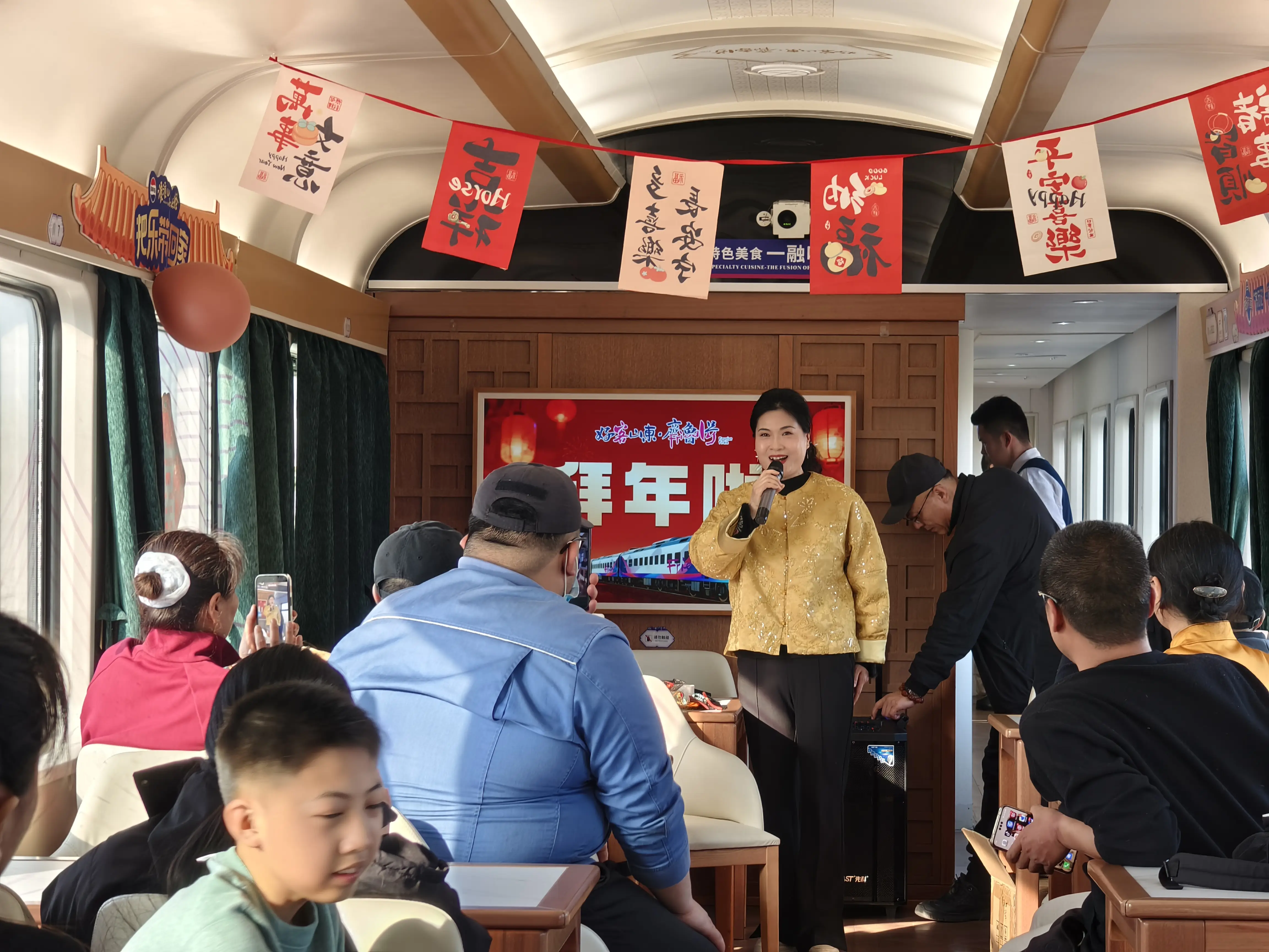 马年新春人气旺 沂水文旅迎“开门红”_马年新春人气旺 沂水文旅迎“开门红”_