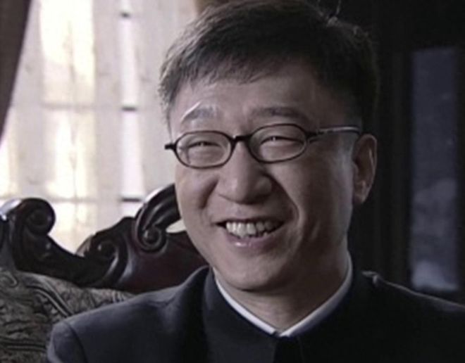 《潜伏》马太太问翠平床事如何：看似八卦，实则是场致命试探