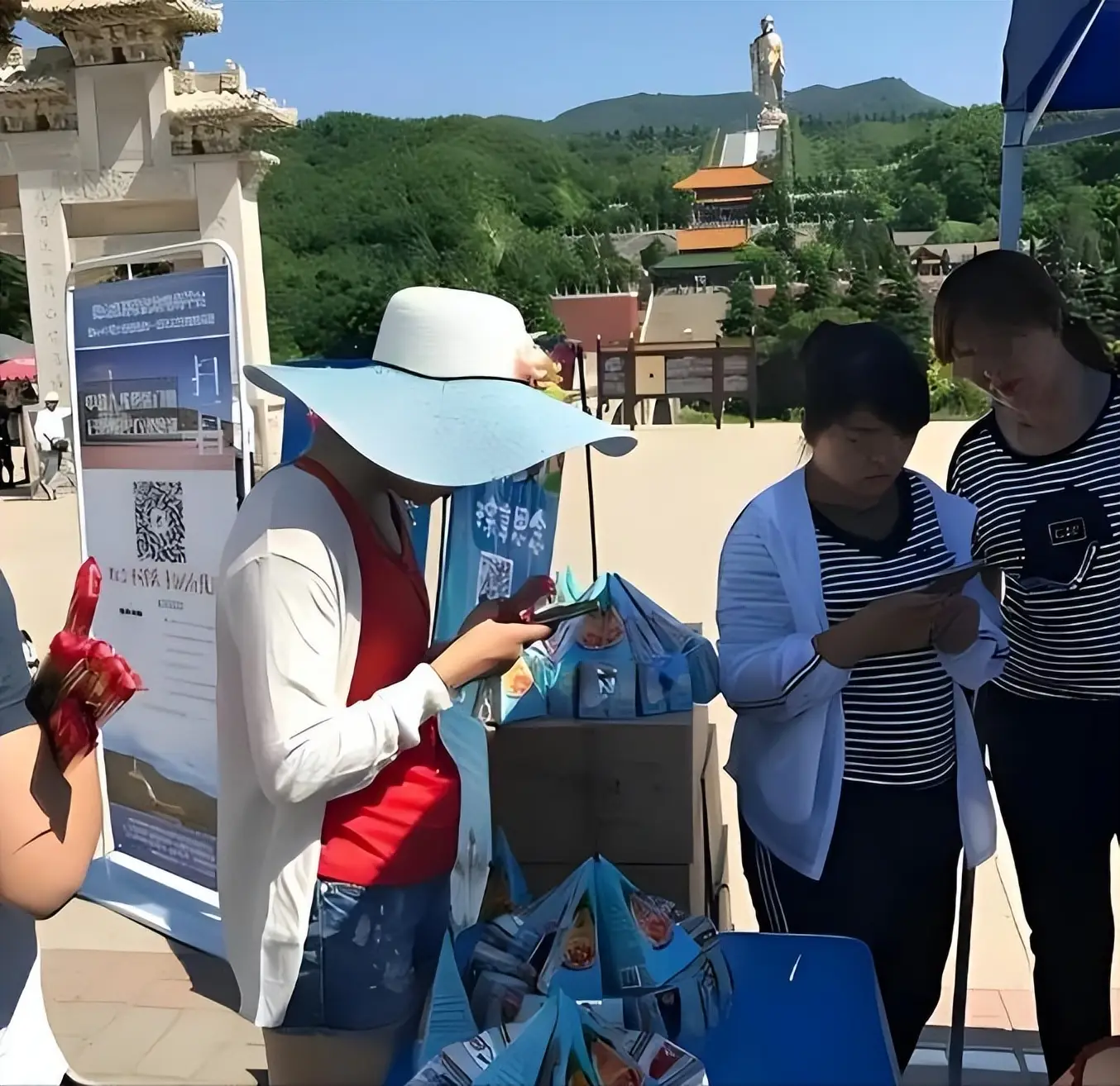 _耗费12亿人民币，修建完成的“世界最高佛”，如今水喝不起拜不起_耗费12亿人民币，修建完成的“世界最高佛”，如今水喝不起拜不起