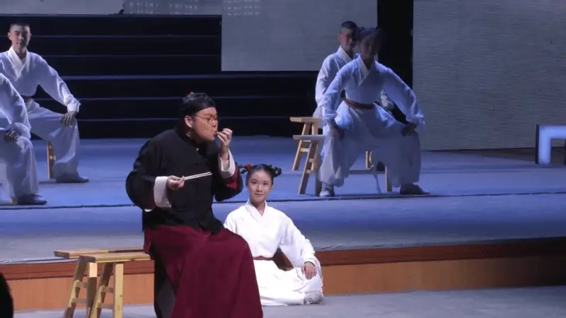 跟着戏曲游浙江丨跨界创新更传神 湖剧掀起青春风暴