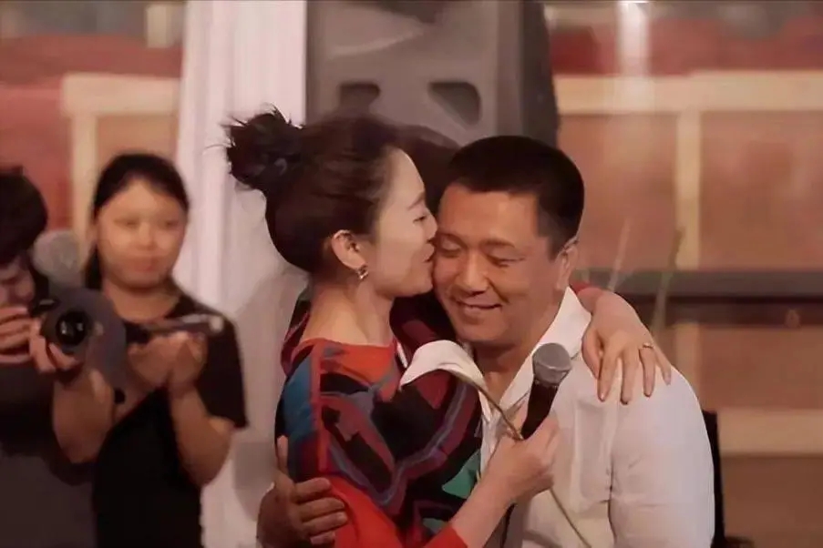 两度堕胎、闺蜜夺爱、被 PUA 五年，徐梵溪的反击，才叫真正大女主__两度堕胎、闺蜜夺爱、被 PUA 五年，徐梵溪的反击，才叫真正大女主