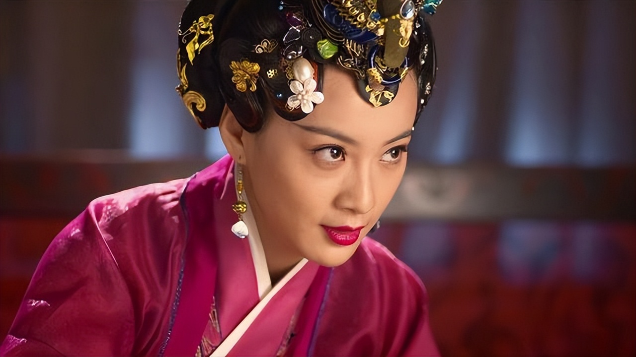 两度堕胎、闺蜜夺爱、被 PUA 五年，徐梵溪的反击，才叫真正大女主__两度堕胎、闺蜜夺爱、被 PUA 五年，徐梵溪的反击，才叫真正大女主