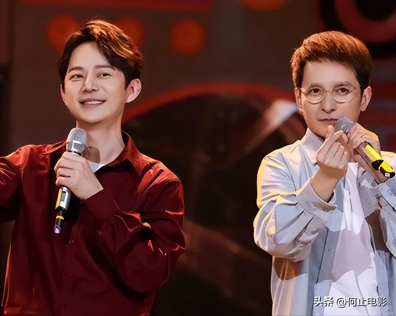 49岁无儿无女的李维嘉，从主持人到“精神病”，怎么活成这样？_49岁无儿无女的李维嘉，从主持人到“精神病”，怎么活成这样？_