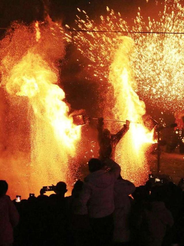 “西安年·最中国”西咸答卷：文旅融合燃动新春，央媒聚焦彰显发展动能_“西安年·最中国”西咸答卷：文旅融合燃动新春，央媒聚焦彰显发展动能_