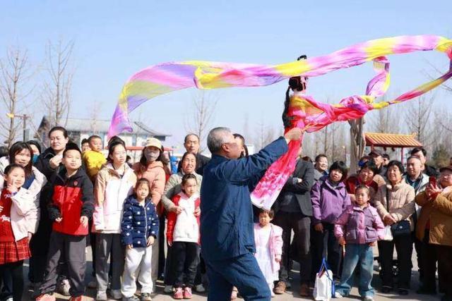 _“西安年·最中国”西咸答卷：文旅融合燃动新春，央媒聚焦彰显发展动能_“西安年·最中国”西咸答卷：文旅融合燃动新春，央媒聚焦彰显发展动能
