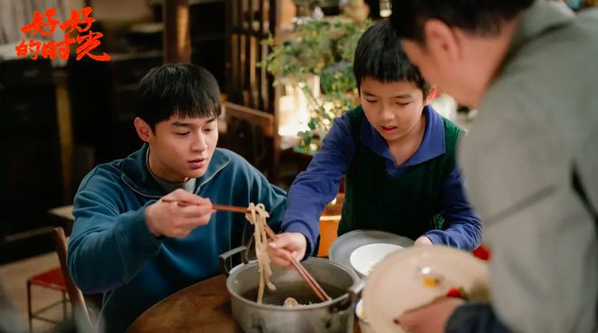 年代剧扎堆的春天，买单的人变了？__年代剧扎堆的春天，买单的人变了？