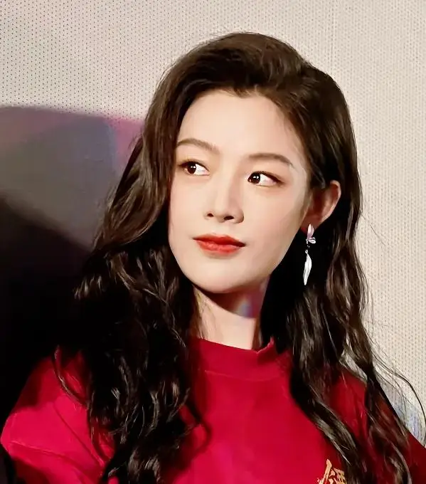 杨幂电影票房盘点_杨幂电影票房_