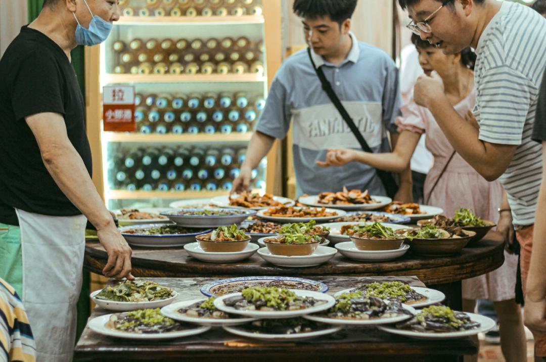 学榜样争先锋心得体会_后座可以放平能躺人的汽车_