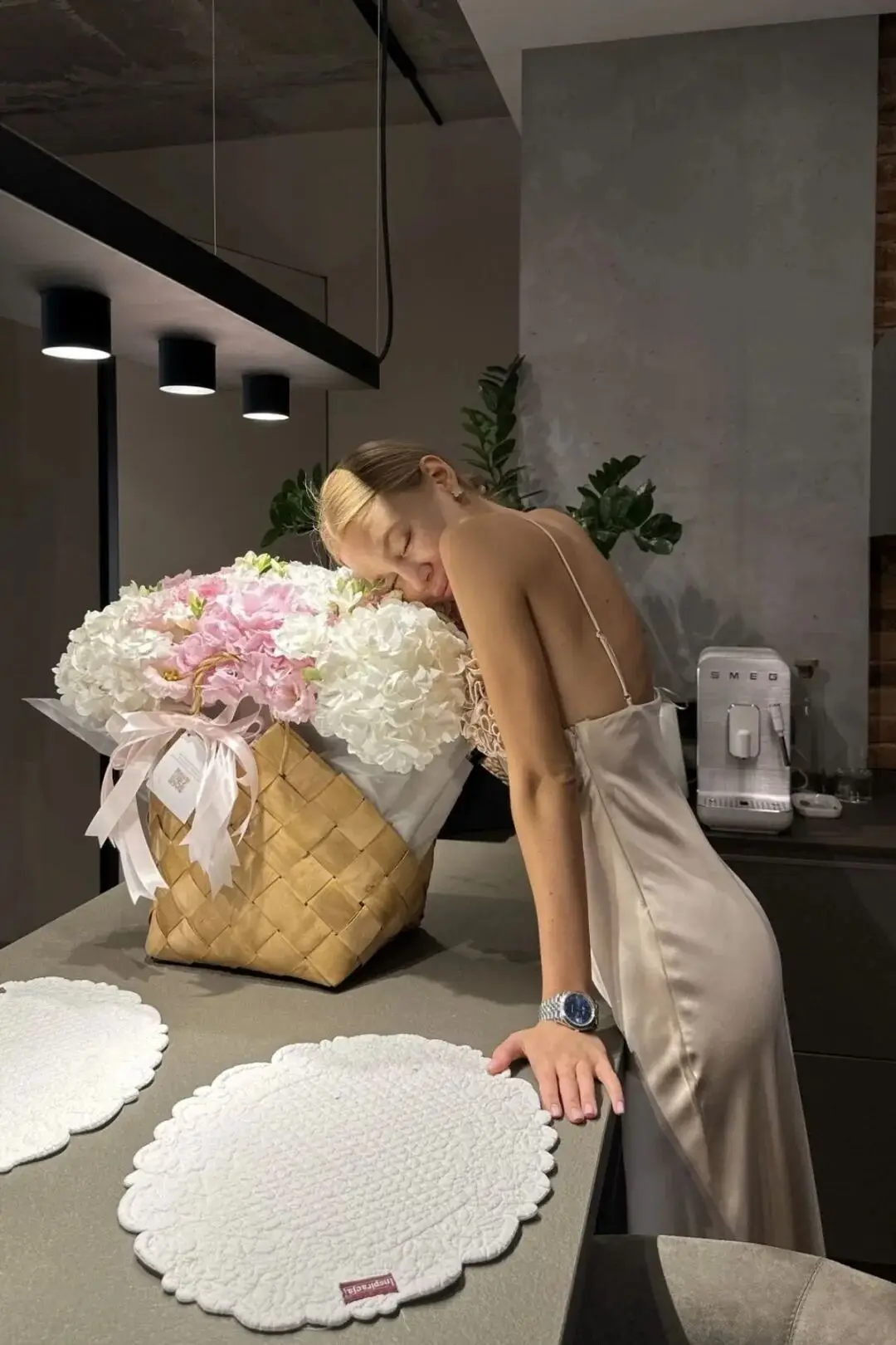 春节都过完了，你还没化花神妆吗？_春节都过完了，你还没化花神妆吗？_