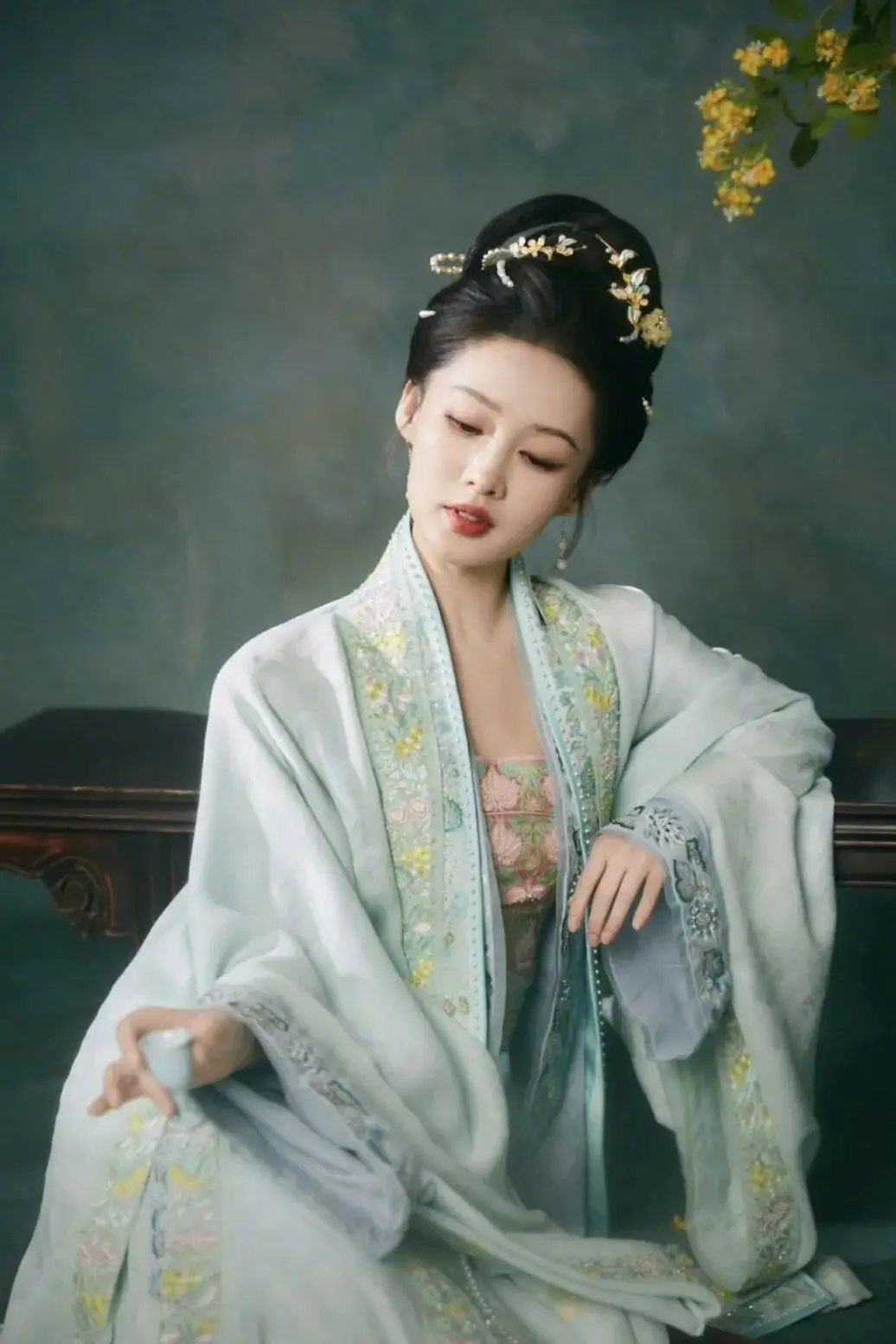 春节都过完了，你还没化花神妆吗？_春节都过完了，你还没化花神妆吗？_