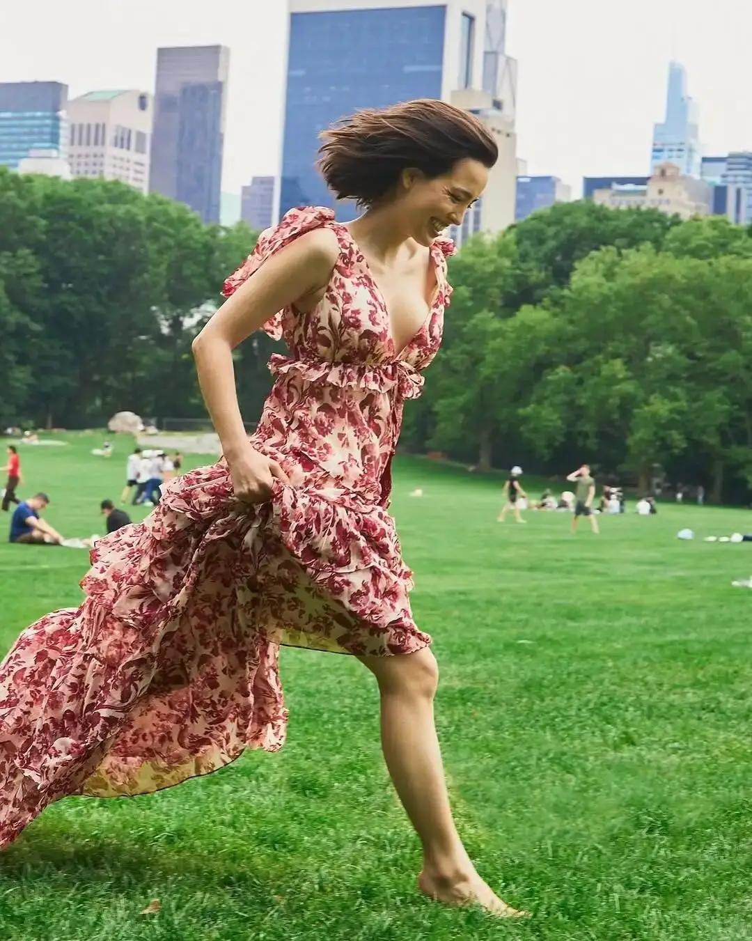 舒淇最爱穿的裙子搭配，真的很适合春天！