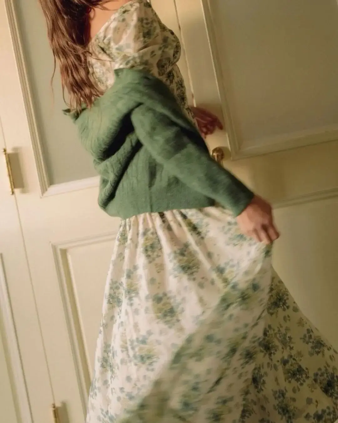 舒淇时尚简约穿搭__舒淇穿搭