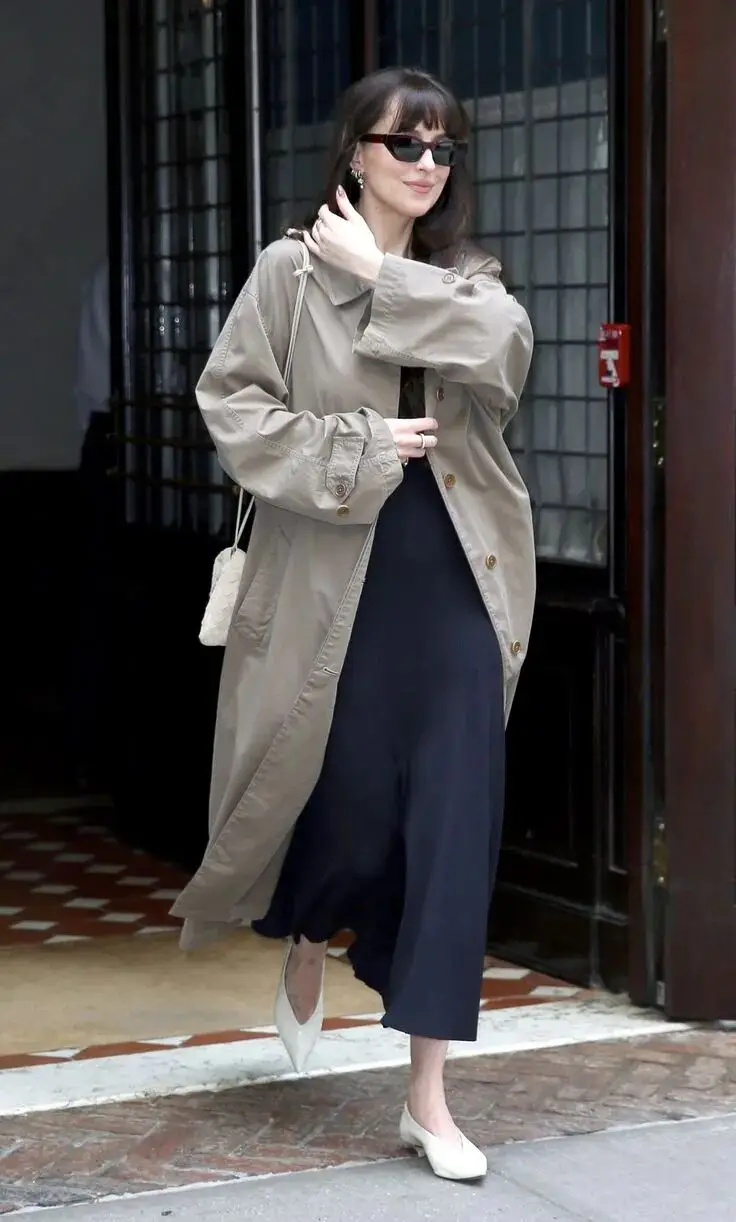 _舒淇时尚简约穿搭_舒淇穿搭