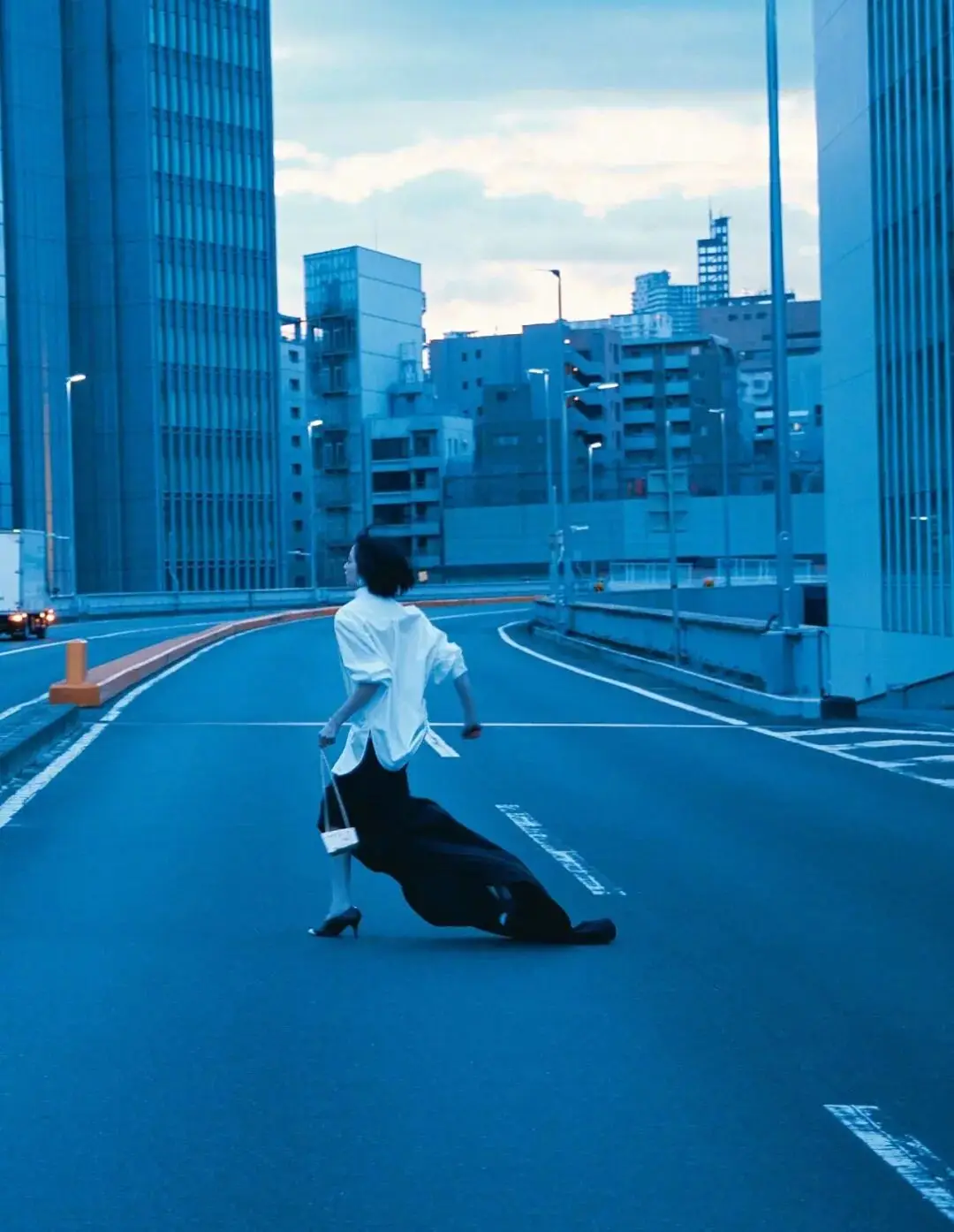 _舒淇穿搭_舒淇时尚简约穿搭