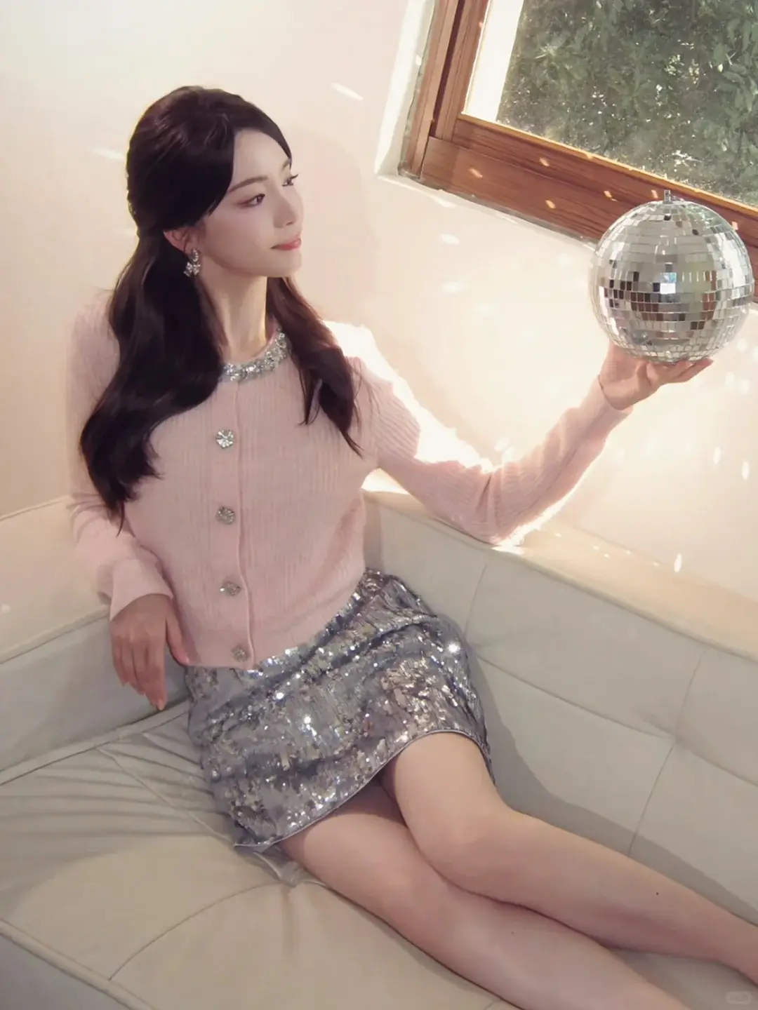 _赵丽颖穿得又帅又酷_赵丽颖穿什么裙子上热搜了