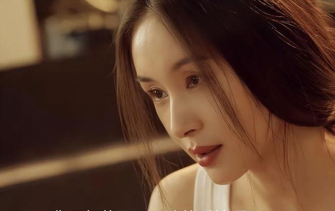 _看完四集《玫瑰丛生》,我想说:中国都市剧的大门被刘宇宁踹烂了_看完四集《玫瑰丛生》,我想说:中国都市剧的大门被刘宇宁踹烂了