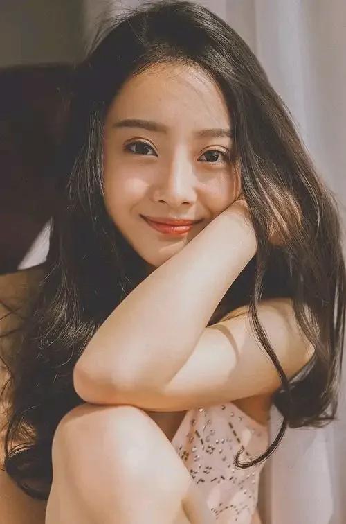 《纯真年代的爱情》6美女颜值排名:李书漫第4郭晓婷第2,她第一_《纯真年代的爱情》6美女颜值排名:李书漫第4郭晓婷第2,她第一_