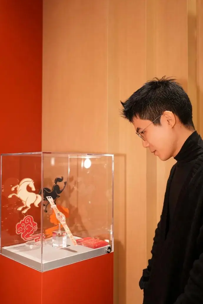 _谷爱凌夺冠戴万国金表，胡兵时装周戴宝珀！马年戴什么表？_谷爱凌夺冠戴万国金表，胡兵时装周戴宝珀！马年戴什么表？