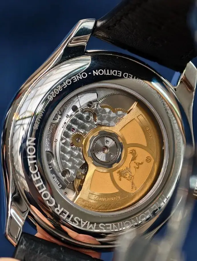 _谷爱凌夺冠戴万国金表，胡兵时装周戴宝珀！马年戴什么表？_谷爱凌夺冠戴万国金表，胡兵时装周戴宝珀！马年戴什么表？