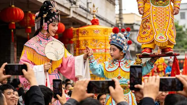 马年一起来岭南!丙午春风暖岭南,文脉赓续谱新篇
