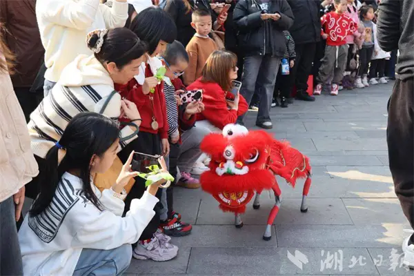 武汉新春成绩单出炉 旅游总收入同比增长12%