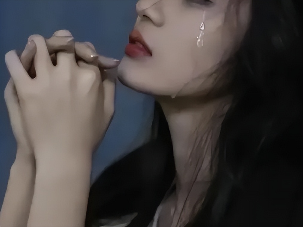 讲一个“个性女星”玩得太猛塌房的瓜！__讲一个“个性女星”玩得太猛塌房的瓜！