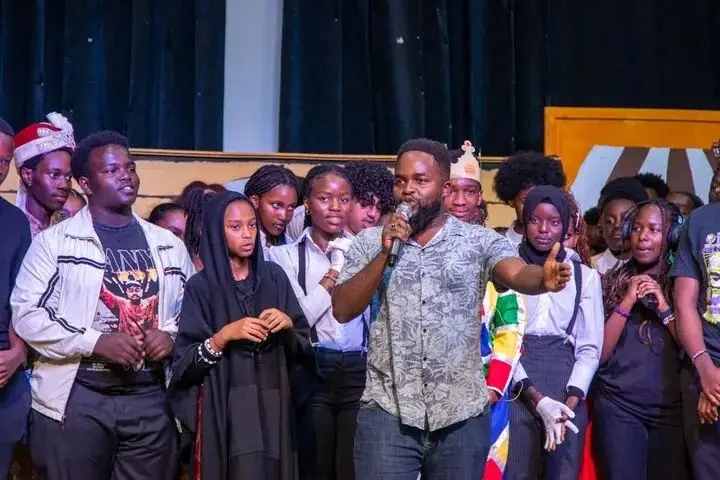 行走非洲视频_走进非洲200年_