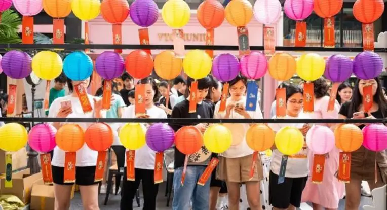 东莞元宵节那里好玩__东莞元宵节哪里好玩