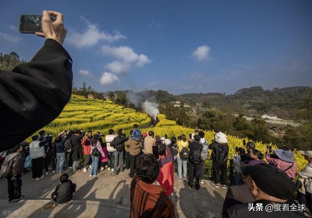 _解锁3大秘境！嘉阳小火车，藏着工业与浪漫_解锁3大秘境！嘉阳小火车，藏着工业与浪漫