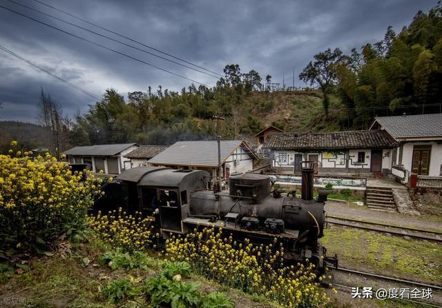 解锁3大秘境！嘉阳小火车，藏着工业与浪漫__解锁3大秘境！嘉阳小火车，藏着工业与浪漫