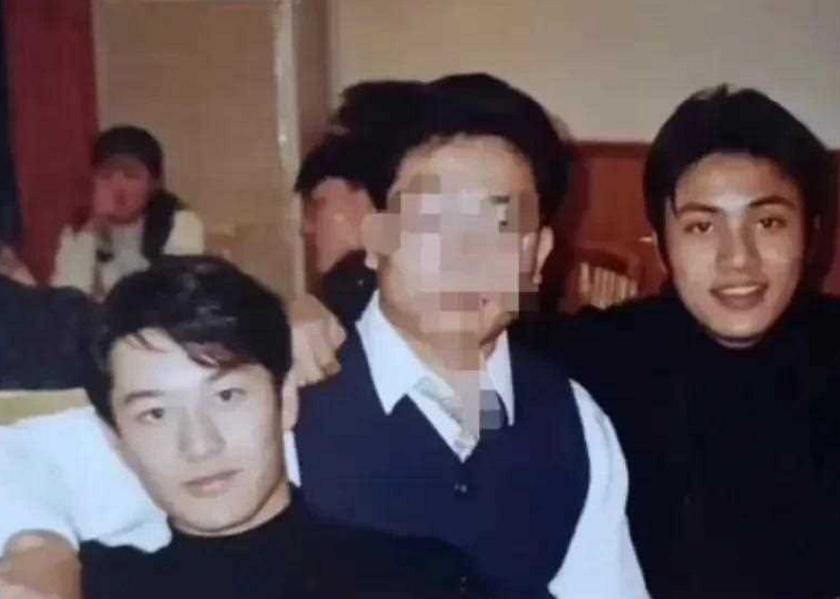 _陈坤董洁综艺_陈坤牵手