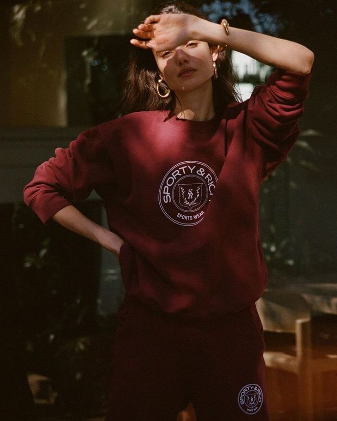 _春天穿卫衣还是毛衣_春天穿卫衣合适吗